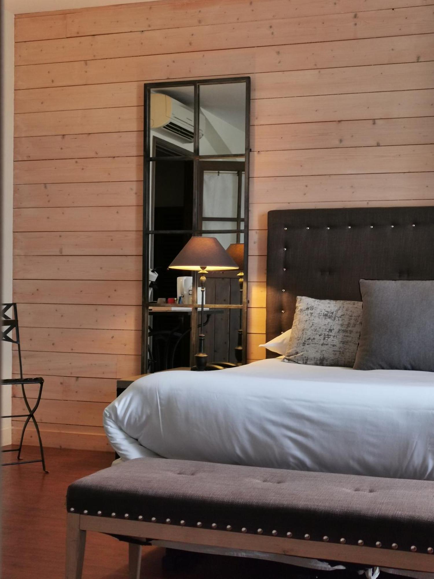Logis Hotel Le Central Coulon Buitenkant foto